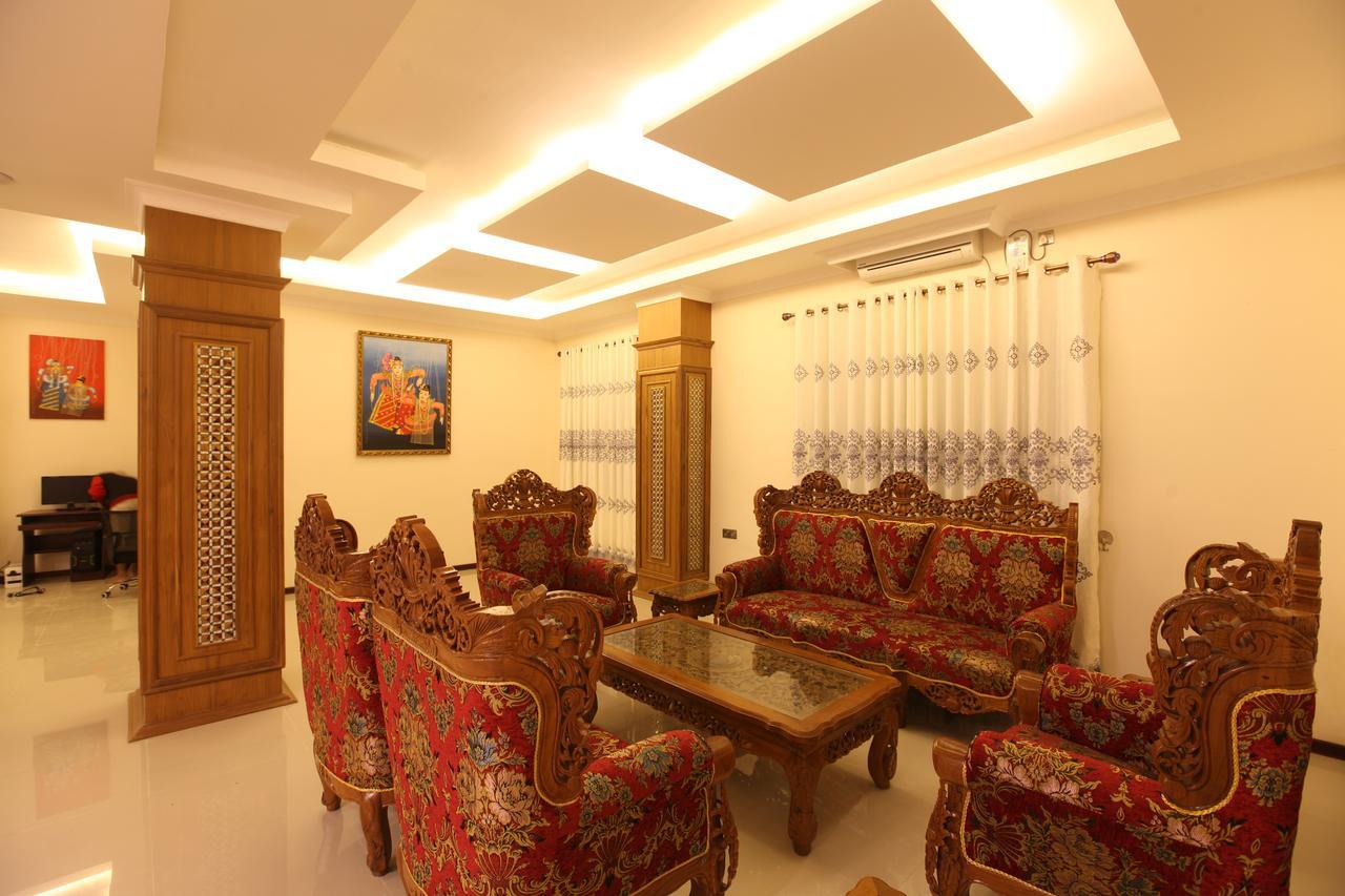 The Hotel Emperor-Inle Nyaung Shwe Esterno foto