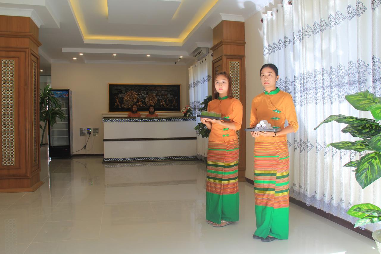 The Hotel Emperor-Inle Nyaung Shwe Esterno foto